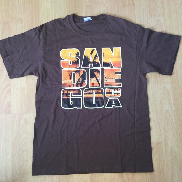 San Diego Graphic Brown Retro T-Shirt Medium New  Fruit of the Loom - Picture 1 of 6